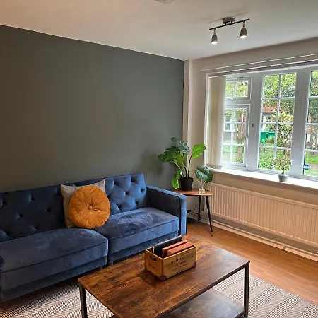 Comfortable 3 Bed House With Garden & Parking Nottingham Exterior photo