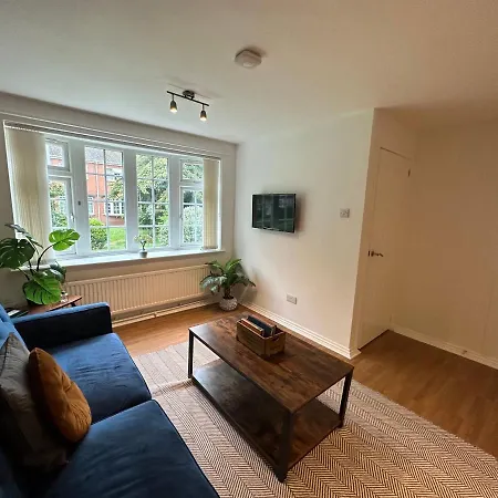 Comfortable 3 Bed House With Garden & Parking Nottingham Exterior photo