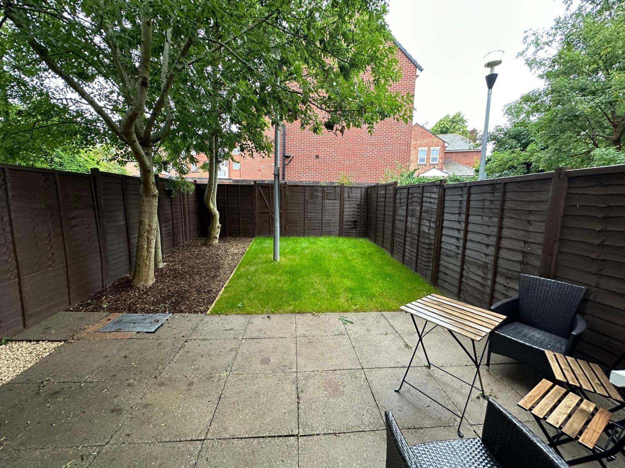 Appartamento Comfortable 3 Bed House With Garden & Parking Nottingham